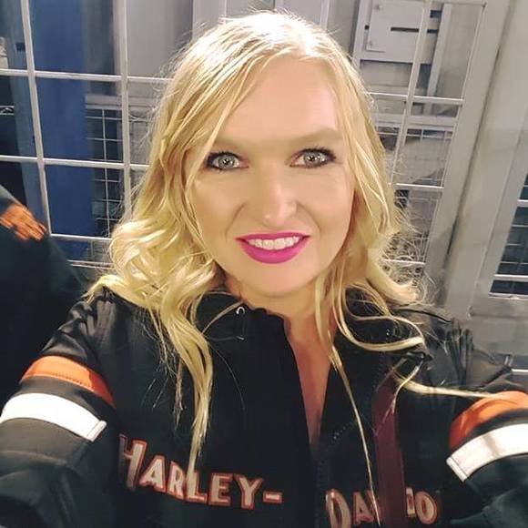 Meet your Posher, Kriston - Picture 1 of 1